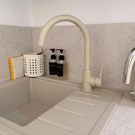 Chez Julien - Le - Avec Clim Et Balcon Apartman *